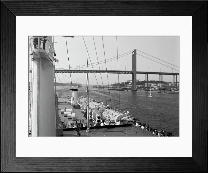 Framed Print : Einfahrt Göteborg