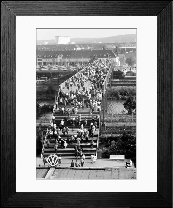 Framed Print : Volkswagen-Werk in Wolfsburg Framed Print : Volkswagen-Werk in Wolfsburg