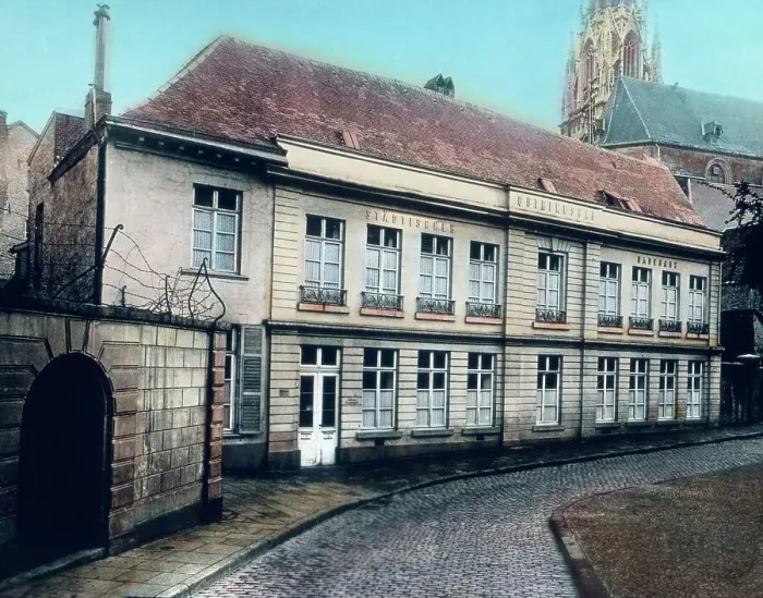 Framed Print : Aachen. Das Quirinusbad in bad Aachen, 1920er Jahre. Quirinus spa bath at Aachen, 1920s
