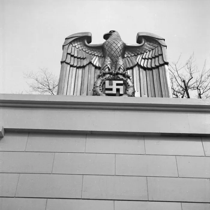 Stampa con cornice : Berlin. Stazione di costruzione intorno alla Vittoria sulla colonna a Berlino