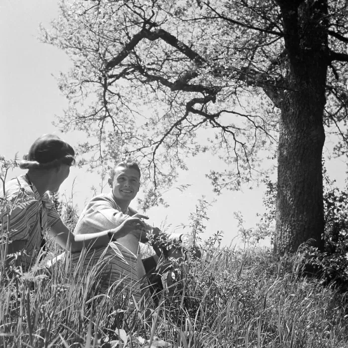 Stampa con cornice : Beuron. Aqui presso la città di Beuron sul fiume Danubio in Germania negli anni '30 Stampa con cornice : Beuron. Aqui presso la città di Beuron sul fiume Danubio in Germania negli anni '30