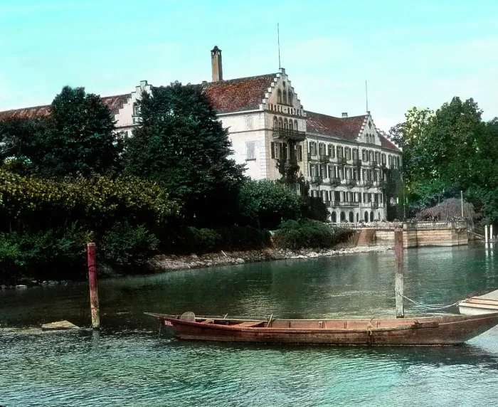 Impression encadrée : Bodensee. L'hôtel de l'île à Constance. Resort Hôtel de l'île à Constance Impression encadrée : Bodensee. L'hôtel de l'île à Constance. Resort Hôtel de l'île à Constance