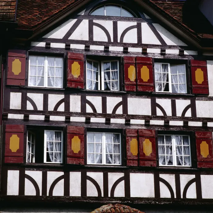 Gerahmter Druck : Bodensee. Traditionelles Fachwerkhäuschen in Arbon, Schweiz ca. 1983