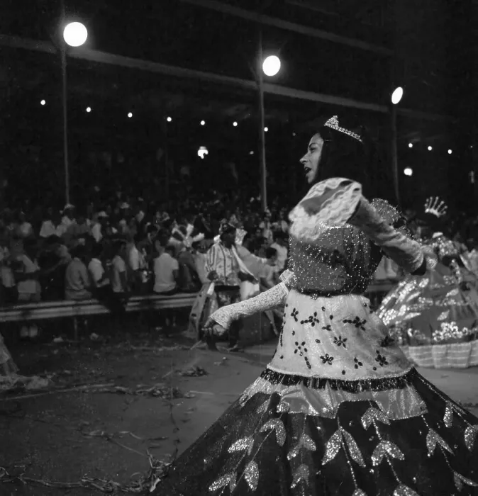 Impression encadrée : Brasilien. Carnaval à Rio-de-Janairo au Brésil en 1966 Impression encadrée : Brasilien. Carnaval à Rio-de-Janairo au Brésil en 1966