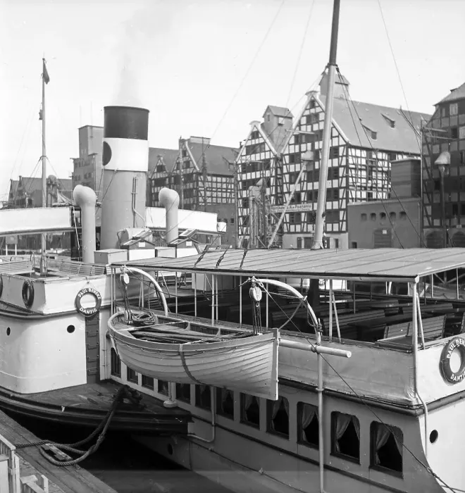 Impression encadrée : Danzig. Impression de la ville libre de Gdańsk, ici le port, Allemagne années 1930