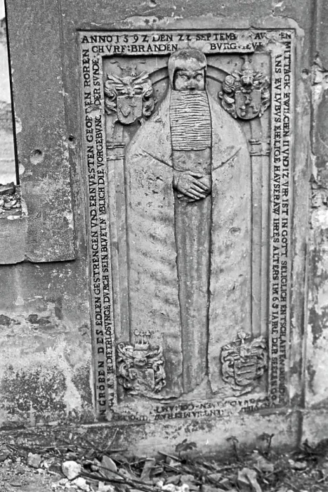 Impression encadrée : Epitaph. Épitaphe de Brandebourg en Allemagne des années 1940 Impression encadrée : Epitaph. Épitaphe de Brandebourg en Allemagne des années 1940