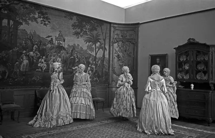 Stampa con cornice : Epoche della moda