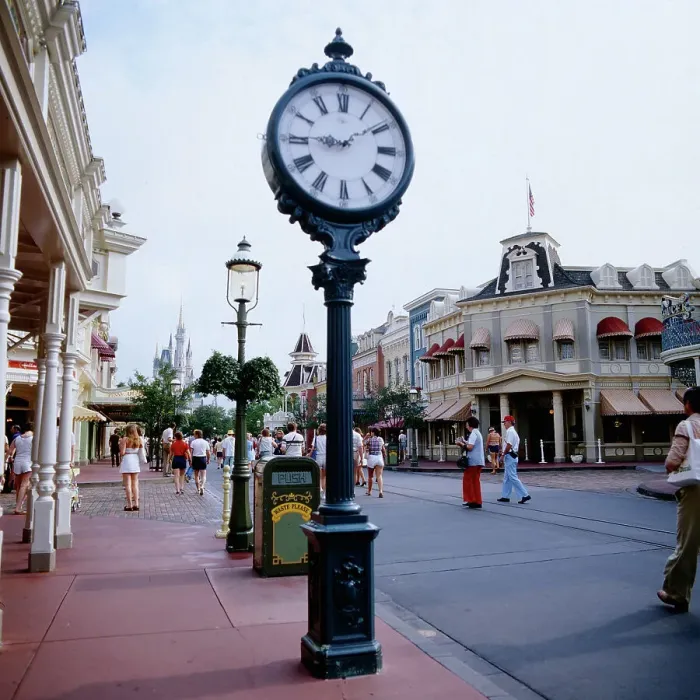 Stampa con cornice : Florida. Era di stile dell'orologio sulla Main Street U.S.A Stampa con cornice : Florida. Era di stile dell'orologio sulla Main Street U.S.A