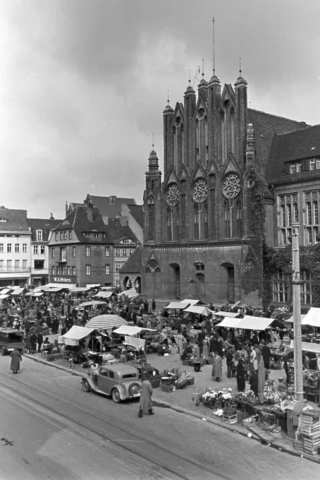 Framed Print : Frankfurt / Oder Framed Print : Frankfurt / Oder