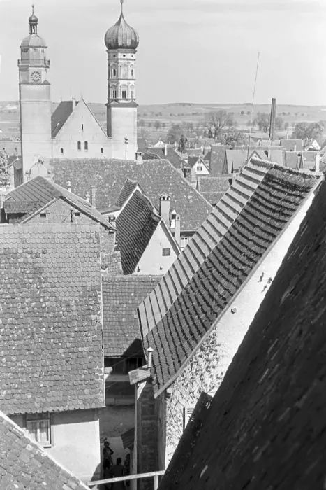 Impression encadrée : Giengen. Un sortie à Giengen, République allemande années 1930 Impression encadrée : Giengen. Un sortie à Giengen, République allemande années 1930