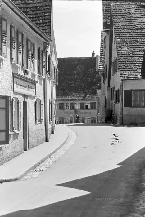 Framed Print : Giengen. Ein Ausflug nach Giengen, Deutsches Reich 1930er Jahre Framed Print : Giengen. Ein Ausflug nach Giengen, Deutsches Reich 1930er Jahre