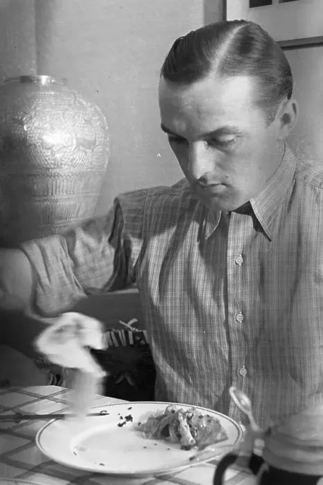 Gerahmter Druck : Hermann Lang Gerahmter Druck : Hermann Lang