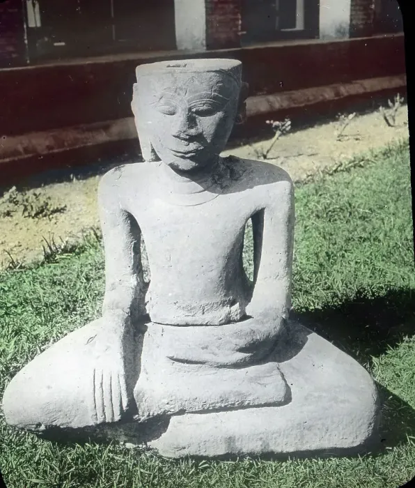 Gerahmter Druck : Indien. Eine Buddhastatue. Indien , Asien , Reise Gerahmter Druck : Indien. Eine Buddhastatue. Indien , Asien , Reise