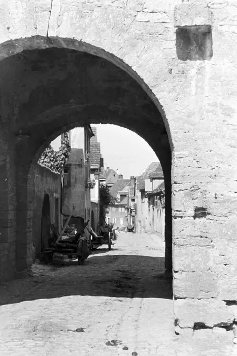 Gerahmter Druck : Kitzingen. Ein Besuch in Kitzigen am Rhein im Jahr 1928 Gerahmter Druck : Kitzingen. Ein Besuch in Kitzigen am Rhein im Jahr 1928