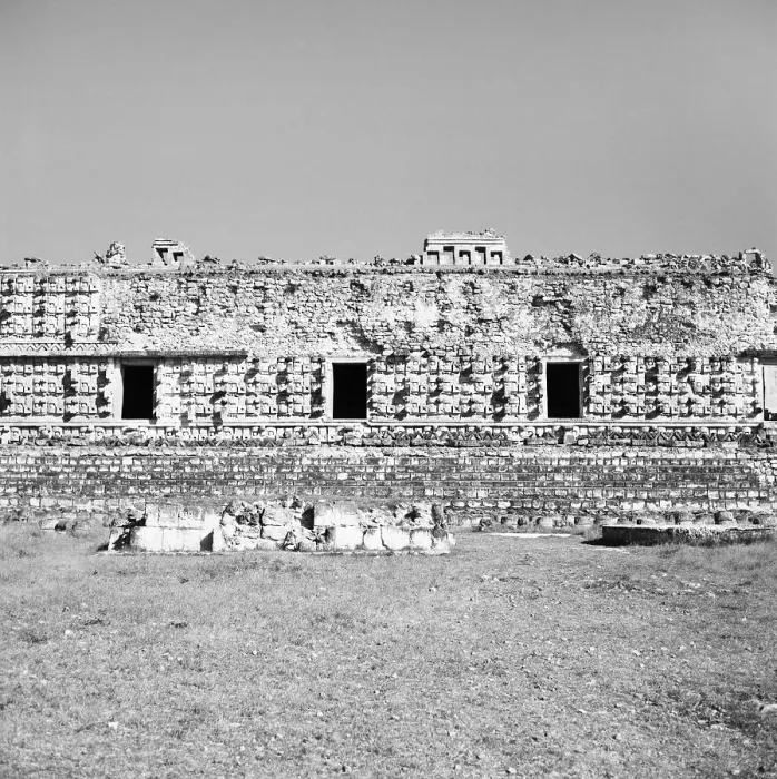 Framed Print : Mexiko. Die archöologische Zone in der Maya Ruinenstadt Chichen Itza auf Framed Print : Mexiko. Die archöologische Zone in der Maya Ruinenstadt Chichen Itza auf