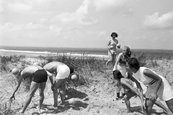 Stampa con cornice : Norderney. Vacanze a Norderney; Reich Tedesco anni '30 Stampa con cornice : Norderney. Vacanze a Norderney; Reich Tedesco anni '30