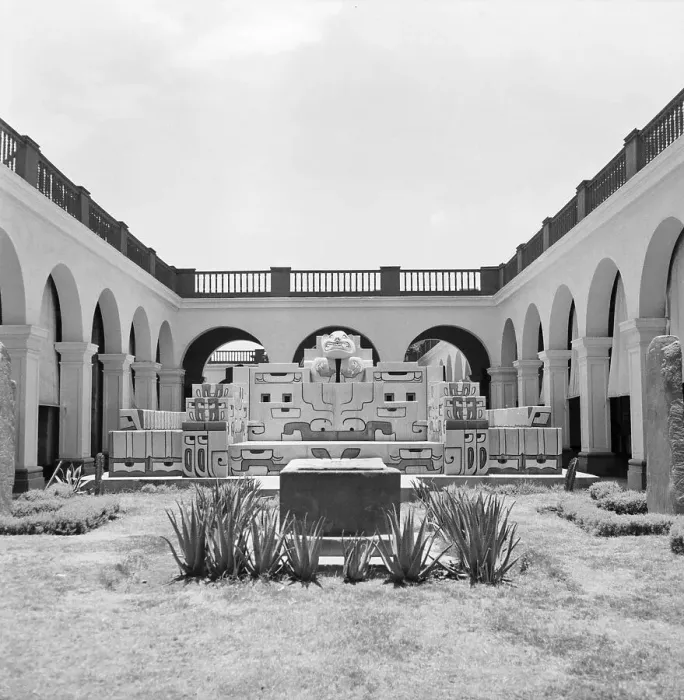 Framed Print : Peru. Repräsentativer öffentlicher Garten in der Stadt Nazca, Peru 1960er Jahre Framed Print : Peru. Repräsentativer öffentlicher Garten in der Stadt Nazca, Peru 1960er Jahre