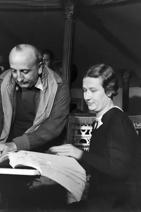 Impression encadrée : Fille du script (Billet de profession)