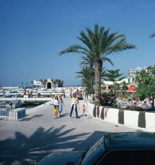 Impresión enmarcada : Spanien. Visión al puerto deportivo de Marbella en la Costa del Sol Impresión enmarcada : Spanien. Visión al puerto deportivo de Marbella en la Costa del Sol