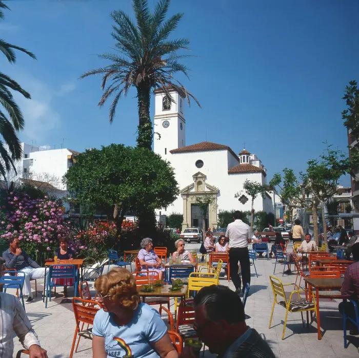Framed Print : Spanien. Urlaub an der Costa del Sol, Spanien 1970er Jahre