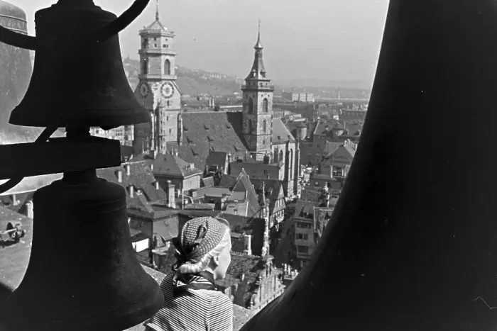 Impression encadrée : Stuttgart. Blick sur l'intérieur de la ville d'État de Stutthard depuis Impression encadrée : Stuttgart. Blick sur l'intérieur de la ville d'État de Stutthard depuis