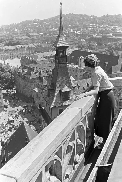 Stampa con cornice : Stuttgart. Vista sulla Stuttgarter Innenstadt dal vecchio Rathaus che fu Stampa con cornice : Stuttgart. Vista sulla Stuttgarter Innenstadt dal vecchio Rathaus che fu