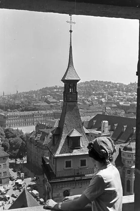 Framed Print : Stuttgart. Blick über die Stuttgarter Innenstadt mit der Turmspitze der Stiftskirche Framed Print : Stuttgart. Blick über die Stuttgarter Innenstadt mit der Turmspitze der Stiftskirche