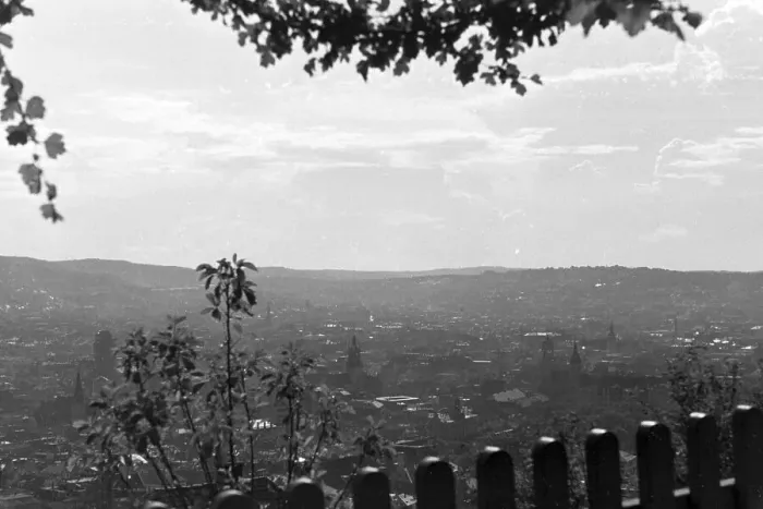 Gerahmter Druck : Stuttgart. Blick über Stuttgart, Deutschland 1930er Jahre Gerahmter Druck : Stuttgart. Blick über Stuttgart, Deutschland 1930er Jahre