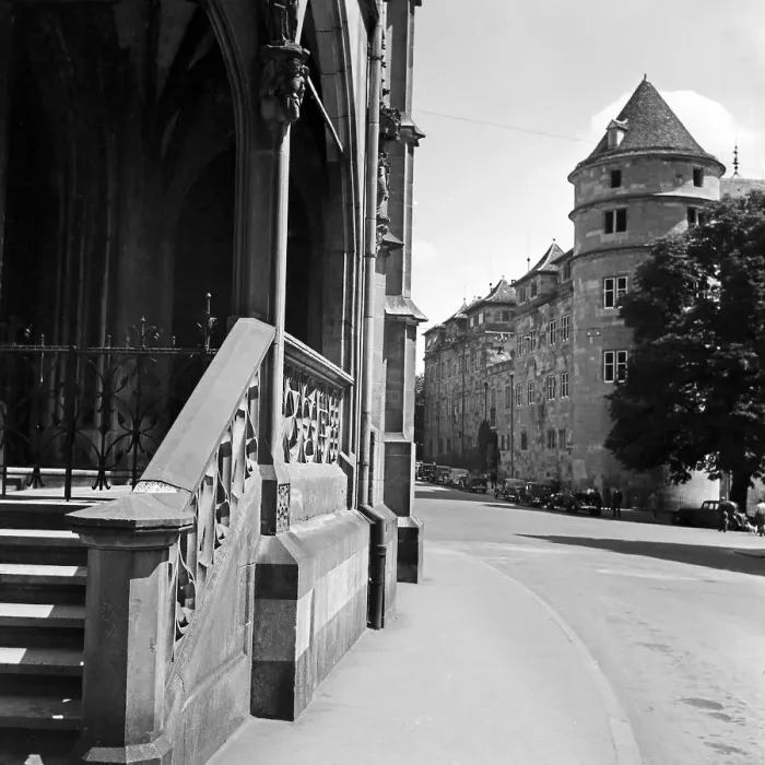 Impresión enmarcada : Stuttgart. Visión al antiguo castillo en Stuttgart, Alemania décadas de 1930