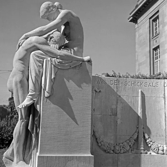 Gerahmter Druck : Stuttgart. Sculpturengruppe am Schicksalss Brunnen im O beren Schl ossgarten zu St uttgart
