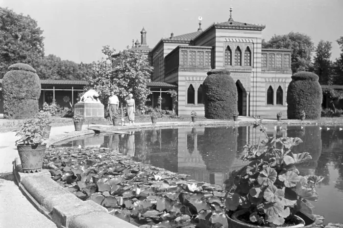 Impression encadrée : Stuttgart. Un voyage à Stuttgart, Allemagne des années 1930