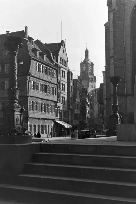 Gerahmter Druck : Stuttgart. Geschäftestraße mit Läden und Landesbank Staatliche Sparkasse Gerahmter Druck : Stuttgart. Geschäftestraße mit Läden und Landesbank Staatliche Sparkasse