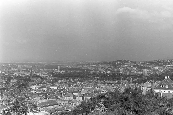 Stampa con cornice : Stuttgart. Vista sulla città di Stoccarda, Germania anni '30 Stampa con cornice : Stuttgart. Vista sulla città di Stoccarda, Germania anni '30