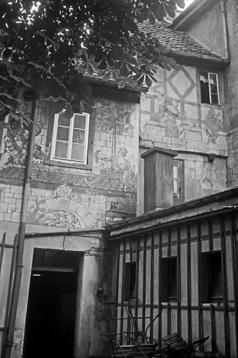 Impresión enmarcada : Weimar. Bajo camino en las calles de Weimar, Alemania 1950 Impresión enmarcada : Weimar. Bajo camino en las calles de Weimar, Alemania 1950