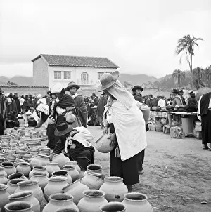 Female Prints: Ecuador