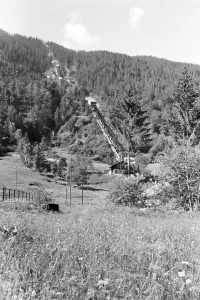 Ecco, un villaggio si forma sul Piz Buin.
