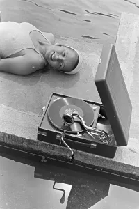 Electrola