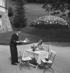 Kurhotel Impressions: Evelyn von Schoening in der Kur im Schwarzwald
