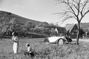 Autocar Stampe: Ford Eifel