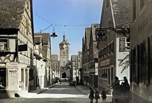 Prints of Ferienfahrt durch fränkische Städte in den 1920er Jahren, hier: Blick in die Klingengasse in Rothenburg ob der Tauber Jakob Volk Prints: Fränkische Städte