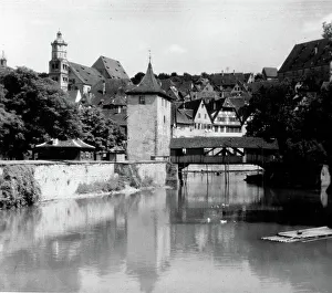 Prints of Ferienfahrt durch fränkische Städte in den 1920er Jahren, hier: beim Sulfer Steg in Schwäbisch Hall. Holiday trip through Franconian towns in the 1920s, here: at the Sulfer Steg in Schwäbisch Hall Jakob Volk Prints: Fränkische Städte