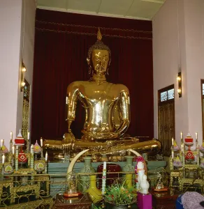 Thailand Stampe: Thailand, Bankkok, War Treimitr Gold Buddah