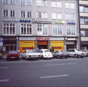 Munchen Stampe: Deutschland, München, Vergn_gungsviertel Schillerstra_e