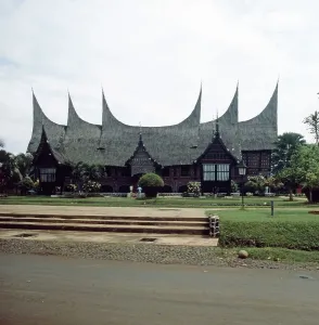 Arts And Craft Impressions: Java / Indonesien