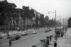 : La Via Regina Sofia ad Atene, Grecia negli anni '50.