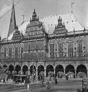 Entrance Impressions: Rathaus Bremen