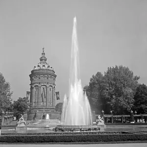 Zierbrunnen Prints: Mannheim