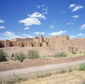 Hoher Atlas Prints: Marokko, Hoher Atlas, Quarzazate, Quarzazate. Kasbah