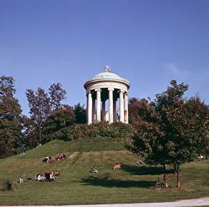 Monopteros Temple Prints: München