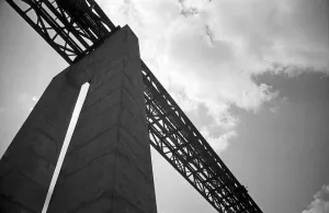 Eisenbahnbrucke Drucke: Eisenbahnbrücke